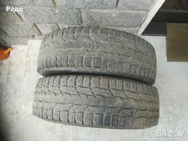 Продавам 4 бр. зимни гуми Нокиан/Nokian WR C cargo и WRC 3 STUDLESS 215/75R16C за бус, снимка 2 - Гуми и джанти - 36396793