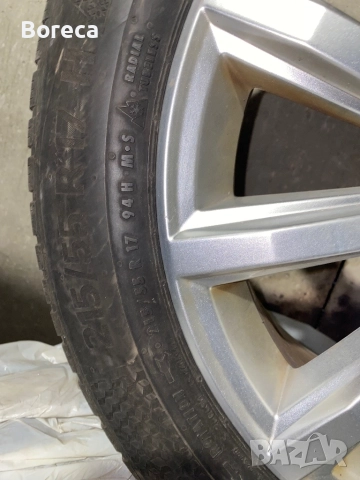 Зимни гуми континентал 215/55/17", снимка 4 - Гуми и джанти - 52576509