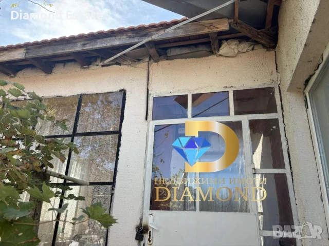 Едноетажна къща в село Искра, общ. Първомай, снимка 2 - Къщи - 51565224