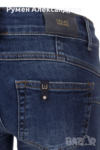 Тъмно сини дънки LIU-JO за момиче с р-р W25 = XS, снимка 3 - Дънки - 52110156
