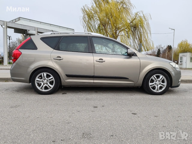 Kia ceed 1.6crdi 116, снимка 4 - Автомобили и джипове - 54018269