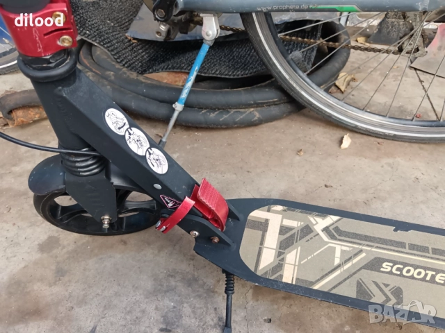 Тротинетка, снимка 4 - Други спортове - 52211325