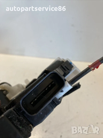 Механизъм на заключване за задна дясна врата за KIA Ceed 1.6 CRDi (2014) 81420-A2010, снимка 3 - Части - 53242247