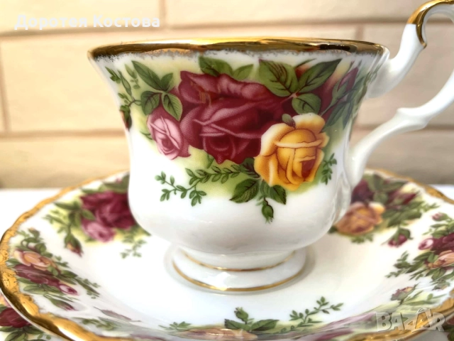 ROYAL ALBERT красив троен сет за чай или дълго кафе от костен порцелан от Англия, снимка 12 - Антикварни и старинни предмети - 52957779