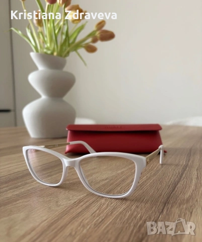 Очила guess, снимка 2 - Слънчеви и диоптрични очила - 53642767