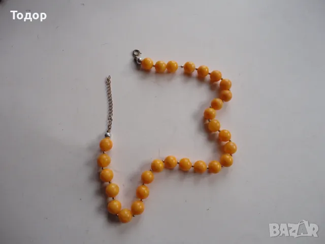 Страхотно колие гердан бакелит , снимка 5 - Колиета, медальони, синджири - 49148366