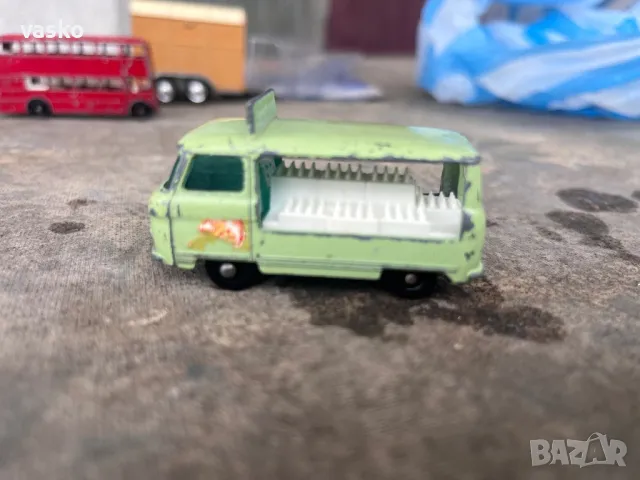 Английски Мачбокс-тесните гуми