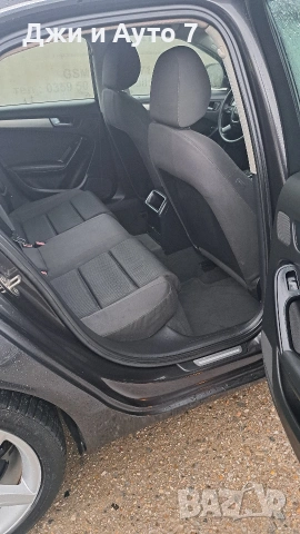 Audi A4 2.0 TDI.💯 ЛИЗИНГ 💯, снимка 13 - Автомобили и джипове - 53470444