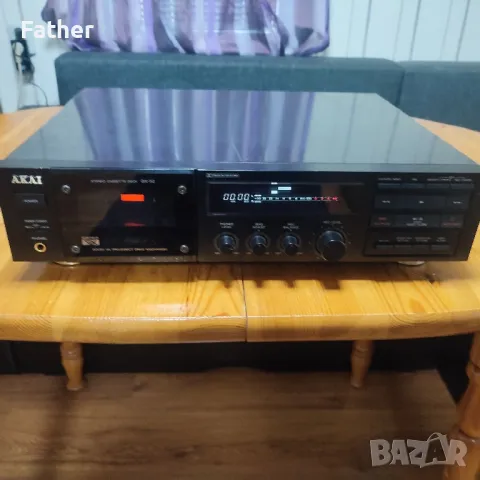 Касетен дек Akai GX52, снимка 1 - Ресийвъри, усилватели, смесителни пултове - 47981423