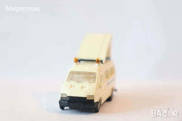 PRALINE  H0 1/87 FORD  ТЕЖКОТОВАРЕН ИЗВЪНГАБАРИТЕН ТРАНСПОРТ МОДЕЛ КОЛИЧКА, снимка 3 - Колекции - 50682340