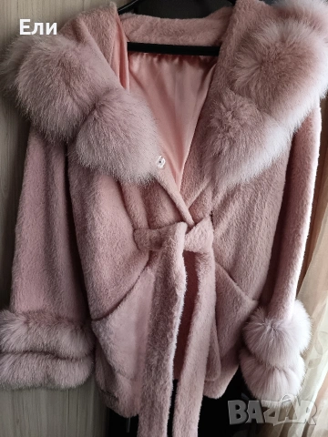 Палто алпака с лисица естествен косъм , снимка 2 - Палта, манта - 53185978