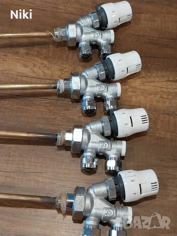 Кран с термоглава на CALEFFI долно подаване и връщане., снимка 2 - Други машини и части - 53007386