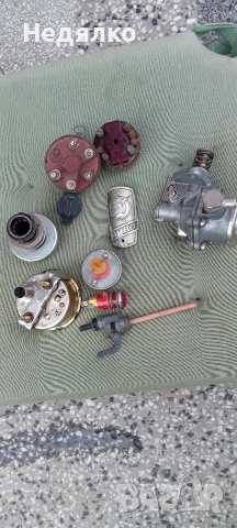 Ретро авто,мото,вело части,9 бр,руски,бг,чешки, снимка 2 - Антикварни и старинни предмети - 53009354