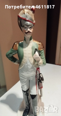 Порцеланова фигура Войник, снимка 5 - Колекции - 51933998