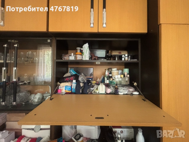 ПОДАРЯВАМ Секция в отлично състояние с 2 гардероба СОБСТВЕН ТРАНСПОРТ. ДО 27.03, снимка 5 - Секции и витрини - 53862969