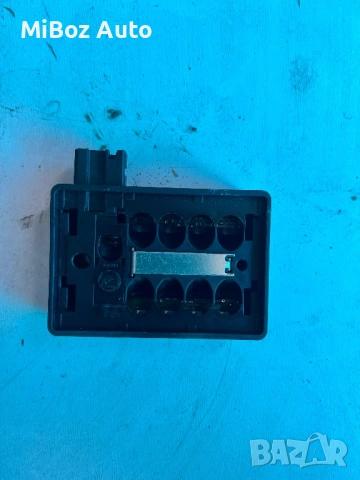 Сензор дъжд Рейндж Роувър Range Land Rover Sport L320, снимка 2 - Части - 53842773