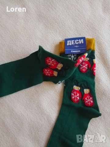 Подарявам!Ново!Новогодишни/Коледни Чорапи , снимка 7 - Дамски чорапи - 52896652