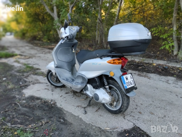 Скутер piaggio fly 125, снимка 11 - Мотоциклети и мототехника - 52805157