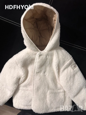 Яке Tommy Hilfiger, снимка 2 - Детски якета и елеци - 54027499