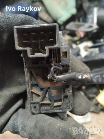 Лостче , чистчки за Nissan Bluebird , Sunny , Pulsar , NILES 14504, снимка 4 - Части - 53758239