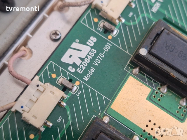 ИНВЕРТЕР платка V070-001 4H.V0708.001/E5  ,за 27-инчов телевизор SAMSUNG модел  LE27T51B , с дисплей, снимка 2 - Части и Платки - 53060616