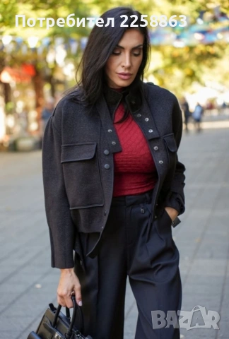 Яке - жилетка 