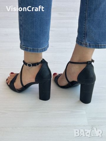 Стилни дамски сандали с отворен дизайн и елегантен ток, снимка 4 - Сандали - 45217431