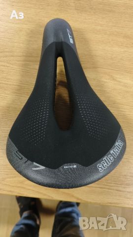 Selle Italia ST7 Superflow, снимка 1 - Части за велосипеди - 46073558