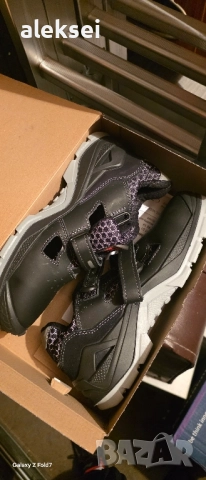 Лятна работна обувка., снимка 2 - Мъжки сандали - 52514897