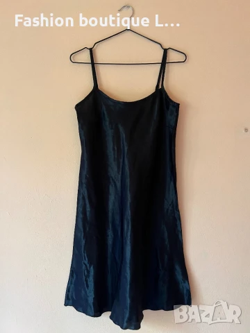 Сатенена черна нощница тип рокля с регулиращи се презрамки 🖤