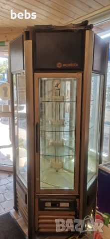 Сладкарска хладилна витрина 