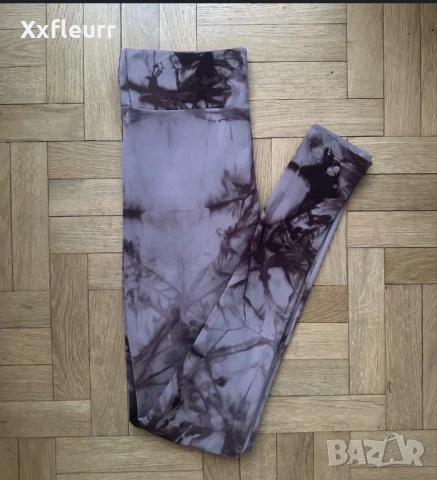 Дамски екип Nike, снимка 2 - Спортни екипи - 51372704