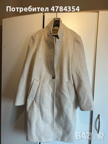 Бежово палто STRADIVARIUS S