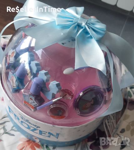 Нов детски комплект с гримове Markwins Disney Frozen Snowball Box, снимка 2 - Други - 45093937