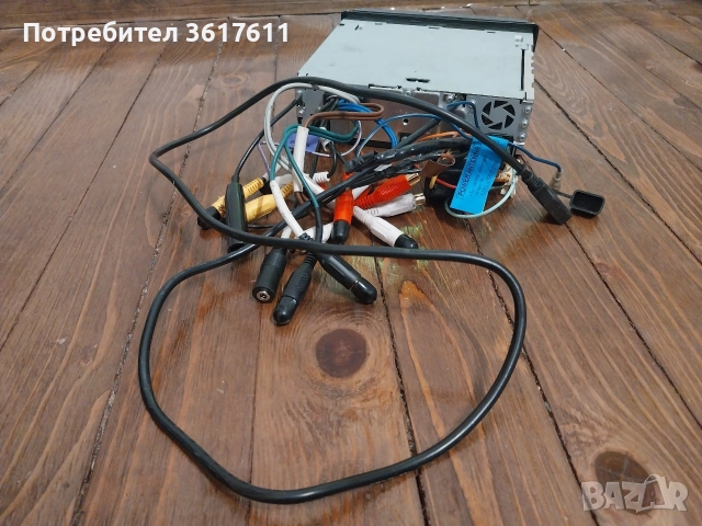 Плеър за автомобил JVC, снимка 4 - Аксесоари и консумативи - 52891742