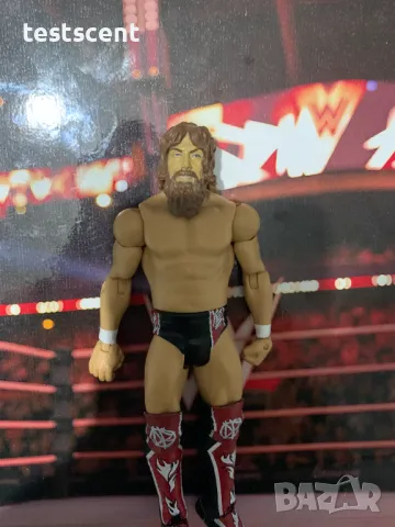 Екшън фигура WWE Daniel Bryan Danielson Даниел Браян AEW Basic Series Mattel, снимка 4 - Фигурки - 48857139