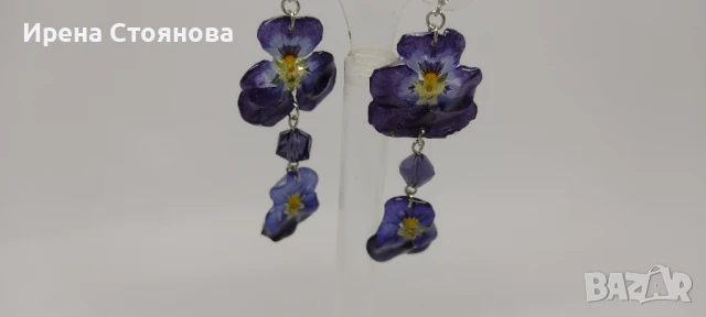 Обеци с естествен цвят на градински теменужки. Необичайно и стилно допълнение към вашия тоалет.
, снимка 3 - Обеци - 50501588