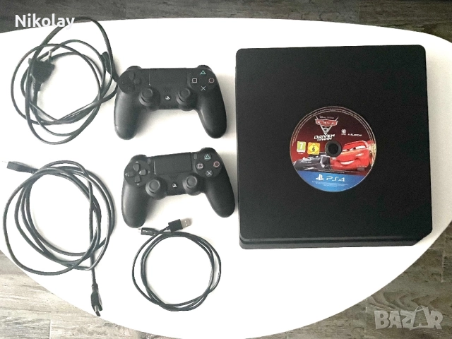  PlayStation 4 (PS4) Slim 500GB + 2 орогинални контролера