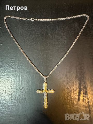 Двуцветен позлатен кръст разпятие с верижка, снимка 3 - Колиета, медальони, синджири - 45911952