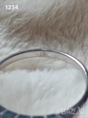 Ефектен златен пръстен с диаманти 0,32 к., снимка 2 - Пръстени - 54016524