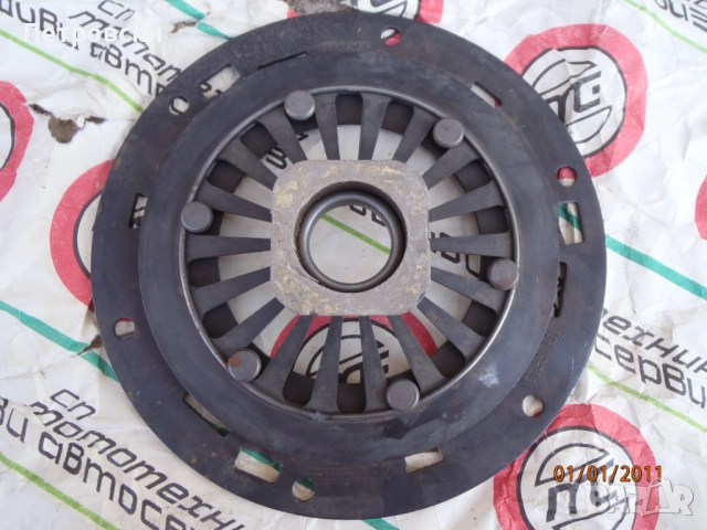 Wartburg 353 De Luxe ЧИСТО НОВ, снимка 8 - Автомобили и джипове - 22489047