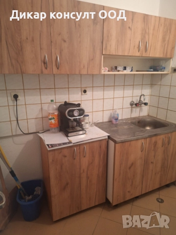 Продава се търговски обект в централната част на Плевен, снимка 6 - Магазини - 52087384