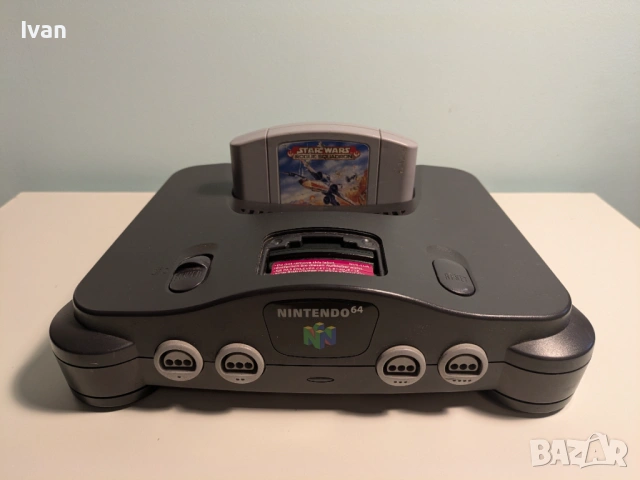 Nintendo 64 конзола + игра Star Wars 