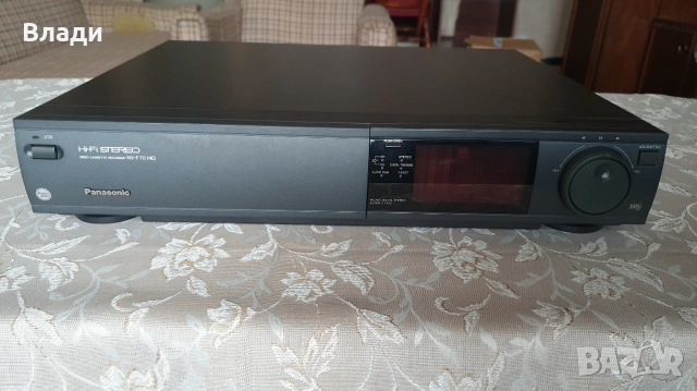 Видеокасетофон VHS Panasonic NV-F70B