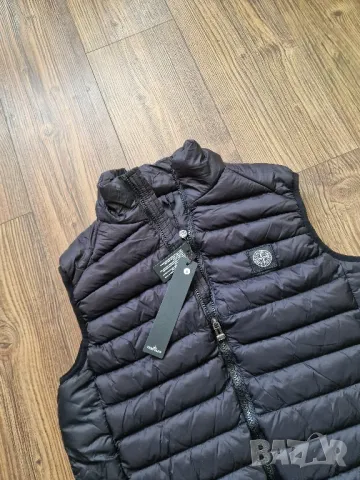 Страхотна мъжка грейка елек 
STONE ISLAND 
Размери S , M, L, XL,  2XL
, снимка 3 - Якета - 47588080