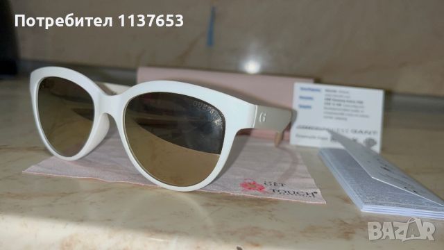 Слънчеви очила Guess, бяла рамка, оригинал, снимка 8 - Слънчеви и диоптрични очила - 46324859