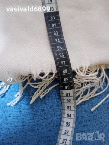 Дамски шал , снимка 4 - Шалове - 53449201