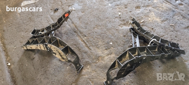 Държачи водачи задна броня Opel Vectra C комби