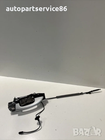 Външна дръжка предна дясна сребриста за Volkswagen Scirocco 2.0 Tfsi (2008) 1K8839885E