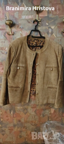 C&A дамско яке от естествен свински велур – размер 44, бежово/камел, леопардова подплата